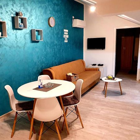 Apartman Azra Kikinda ภายนอก รูปภาพ