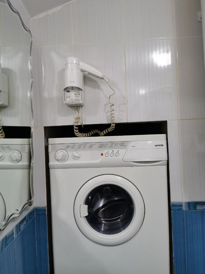 Apartman Azra Kikinda ภายนอก รูปภาพ